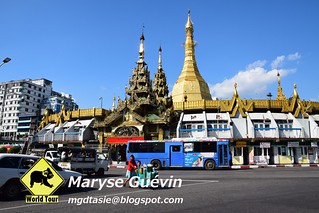 Yangon, ville et  marché de Bogyote Birmanie Myanmar