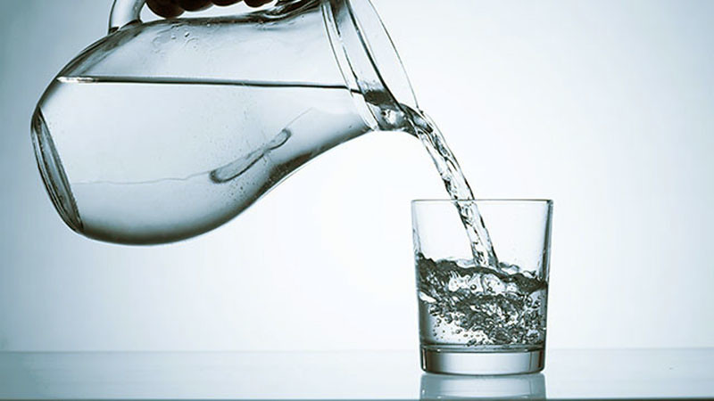 Air dapat mengatasi radang dan lemak perut