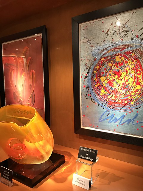 chihuly gallery art pieces,