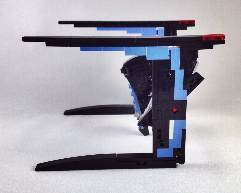 Canto Bight Police Speeder - Side - Star Wars VIII: The Last Jedi - Lego MOC