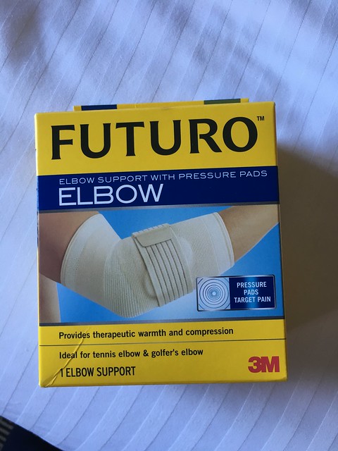 Futuro elbow support