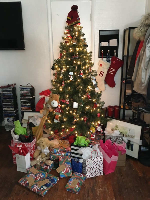 Chatwinners' First Christmas tree
