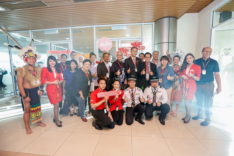 Airaasia Sambut Dua Penerbangan Sulung Antarabangsa Ke Sarawak