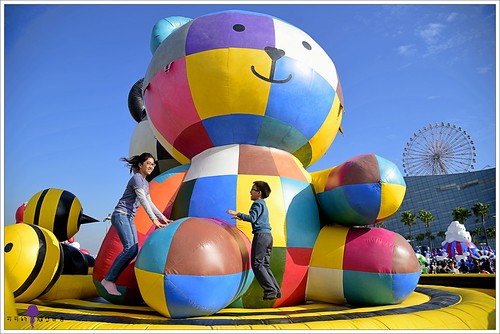 高雄夢時代【Art-Zoo Taiwan 藝術動物園】—玩心大爆發。藝起玩氣墊