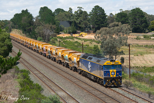 g512 gclass emd diesel clyde cfcla chicagofreightleasingaustralia qubelogistics 9343 quarrytrain freighttrain wandong