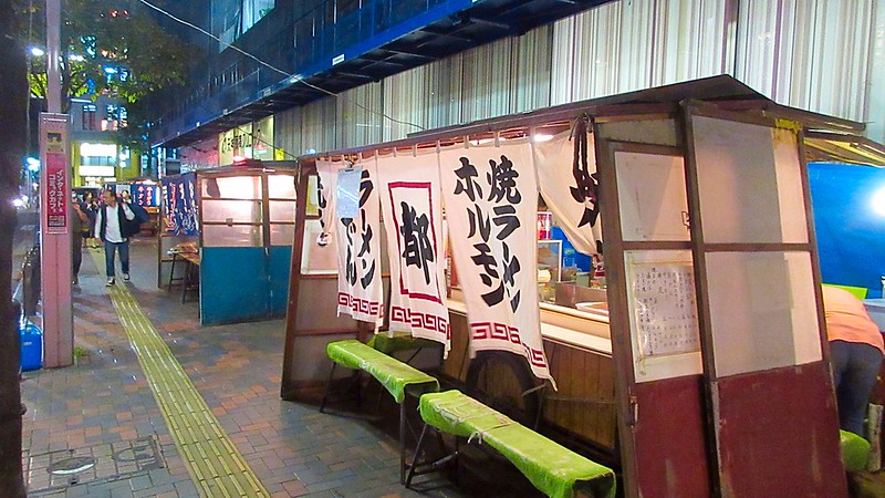 Yatai Fukuoka sidewalk restaurants