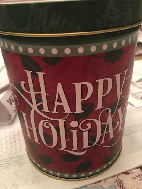Happy Holidays tin can from Bess