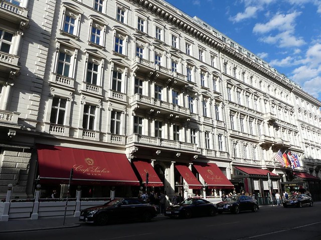 Café Sacher, Wien