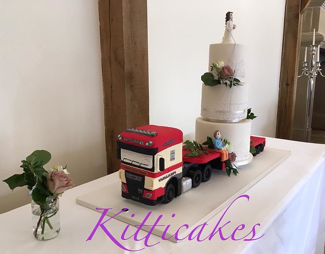 Walker Truck Wedding Cake by Catherine Coleman of Kitticakes