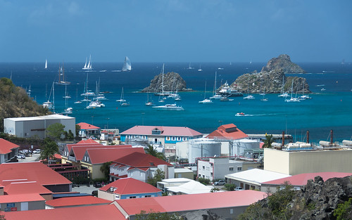 stbarts stbarths island stbarthelemy stbarthélemy caribbean frenchcaribbean frenchwestindies tropical blue water aqua sky cloud puffy cumulus bright sunlight paradise bensenior vacation tourism tourist bay nikond7100 nikon d7100 boat land landscape seascape sea harbour rock rocks isle ile building buildings city town gustavia