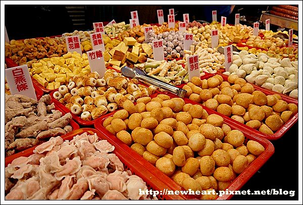 逛巿場 蘆洲中華街黃昏市場 再訪中華街上的火鍋料及羊肉爐攤位 台灣國產雞攤位 從 心 出發 痞客邦