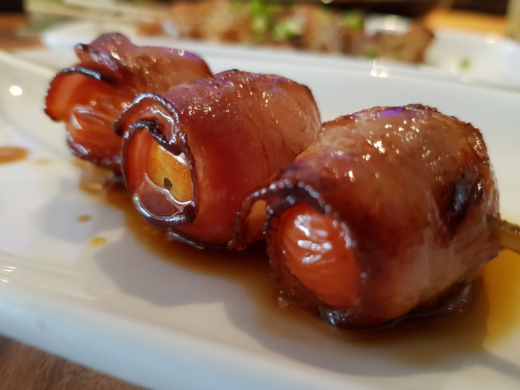 培根樱桃番茄 Bacon Cherry Tomato Yakitori $5/stick @ 日燒酒やきとり Minato Yakitori Puchong