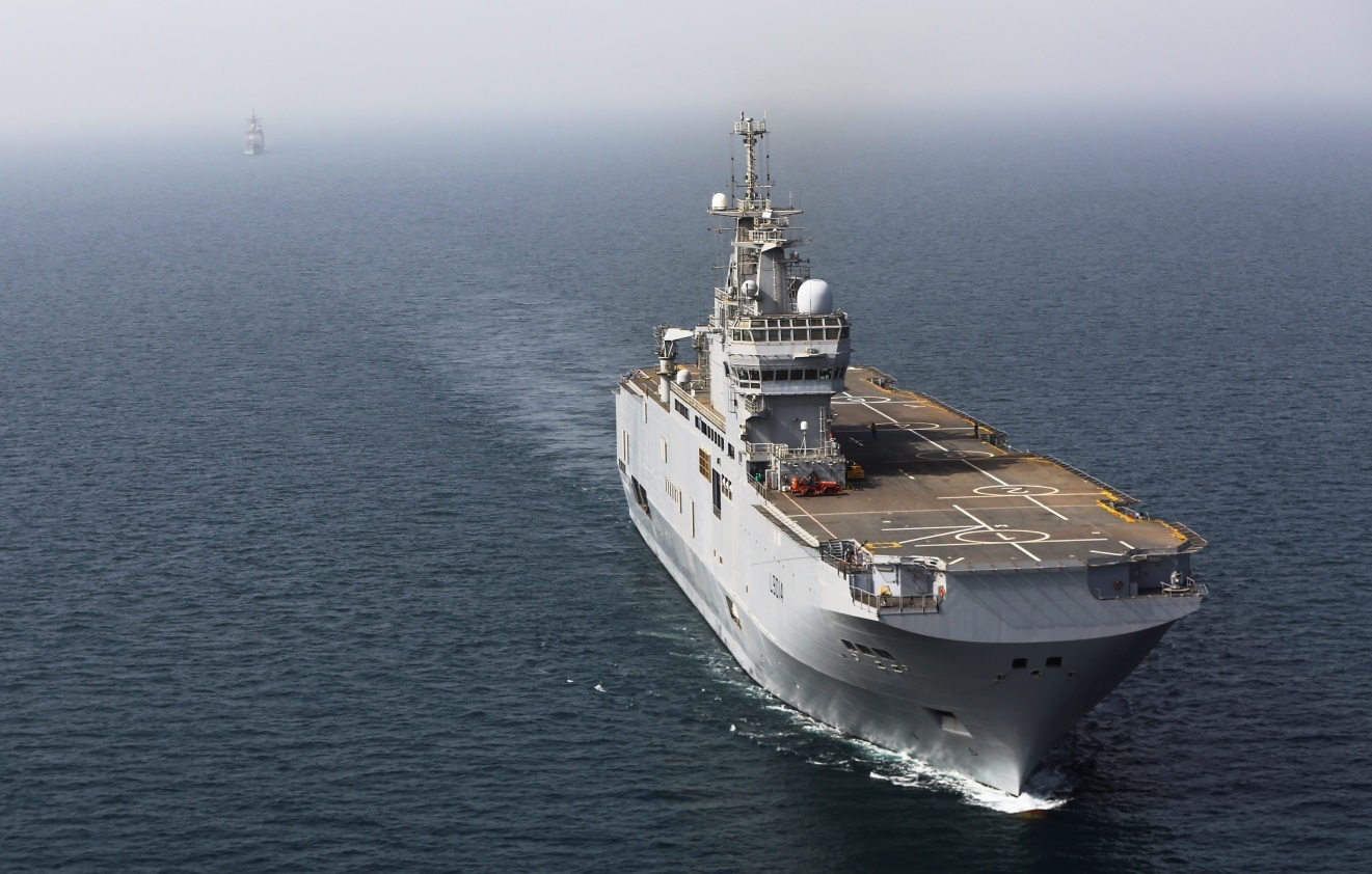 French amphibious assault ship LHD Tonnerre (L9014) patrols in the US