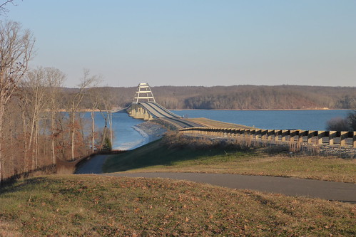 bridge kentuckylake