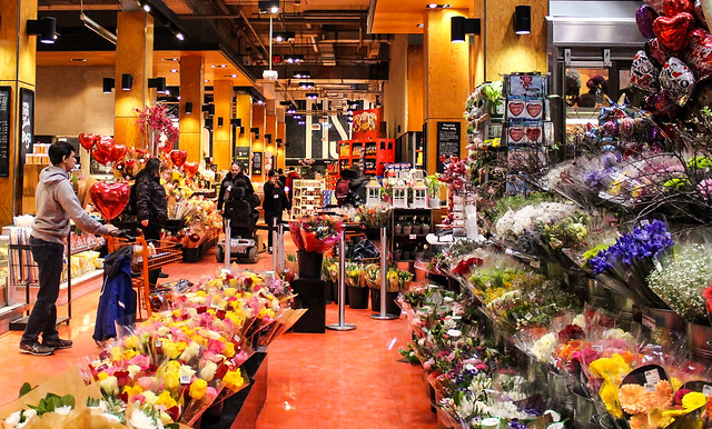 Tour of Loblaws at Maple Leaf Gardens