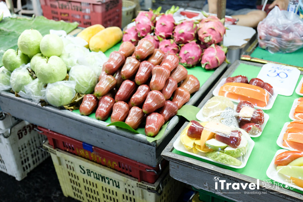 曼谷夜市推荐 查龙四夜市Chok Chai 4 Night Market (7)