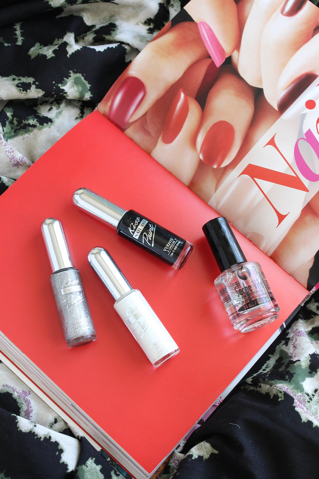 Kiss Nail Art Polishes Seche Vite Fast Dry Top Coat My Favorite Beauty Products of All Time Living After Midnite Jackie Giardina Beauty Blogger