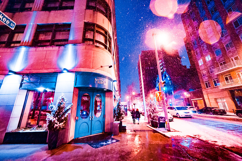 Snowing on Milwaukee Street