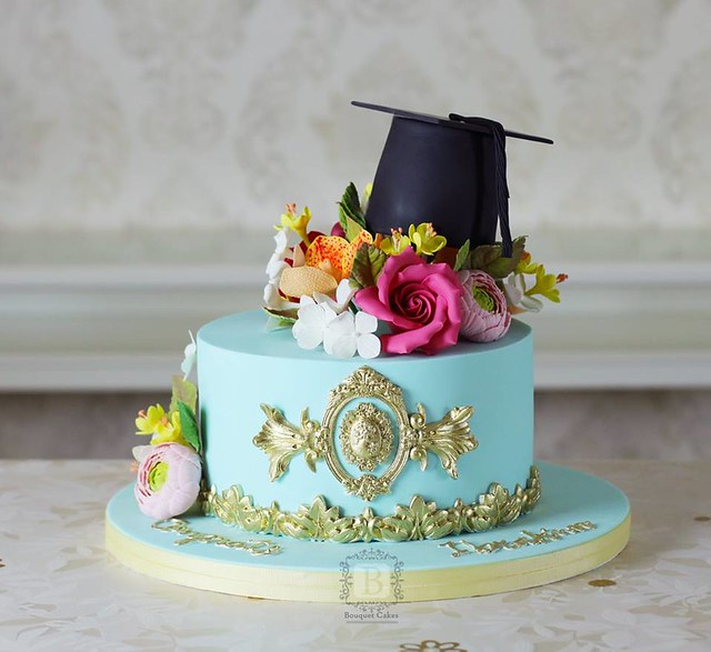 Graduation Cake by Bouquet Cakes