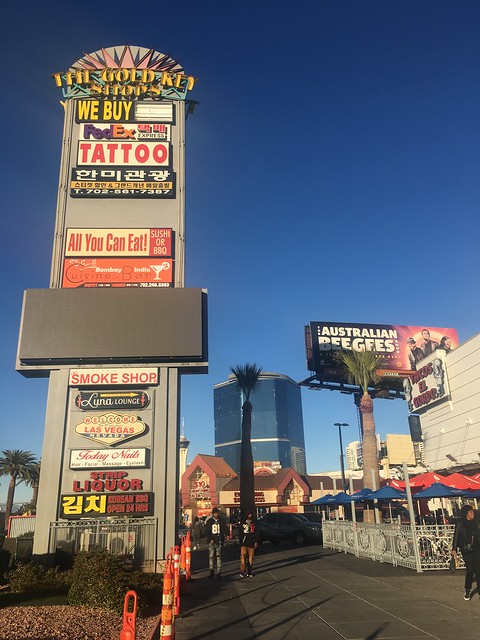 Las Vegas random pole sign