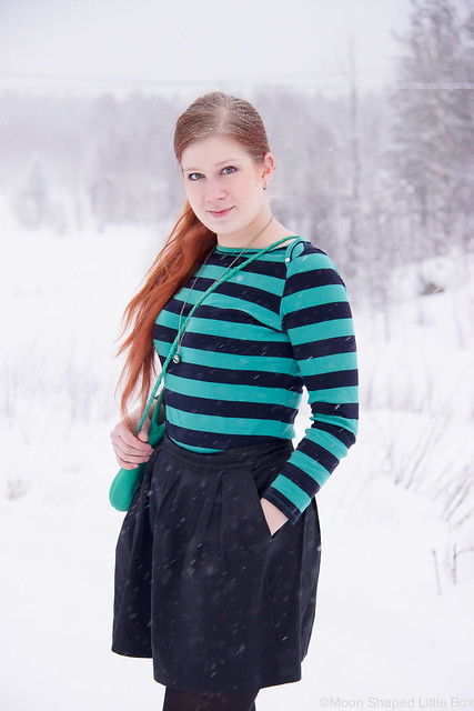 Tyylibloggaaja, suomalainen bloggaaja, raidallinen paita