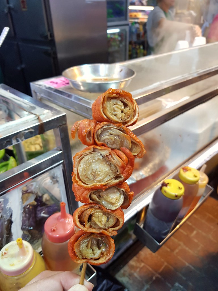 炸大腸 Fried Pig Intestines $15 @ 旺津果汁小食 Wang Jin at 山東街 Shantung Street Mong 旺角香港 Kok Hong Kong