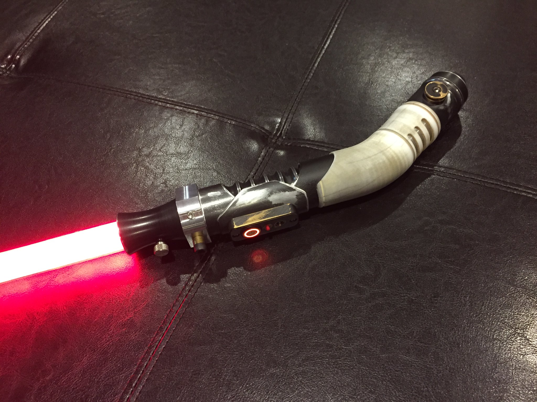 Sith Sorceress Custom Curved String Blade Lightsaber - YouTube. 