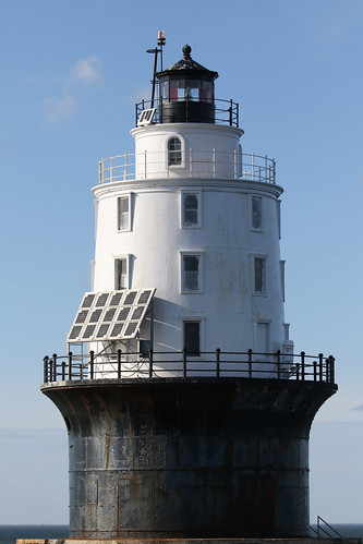 lighthouse harborofrefuge lewes delaware