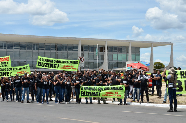 01.03.2018 - Manifestação e assembleia em frente ao Palácio do Planalto