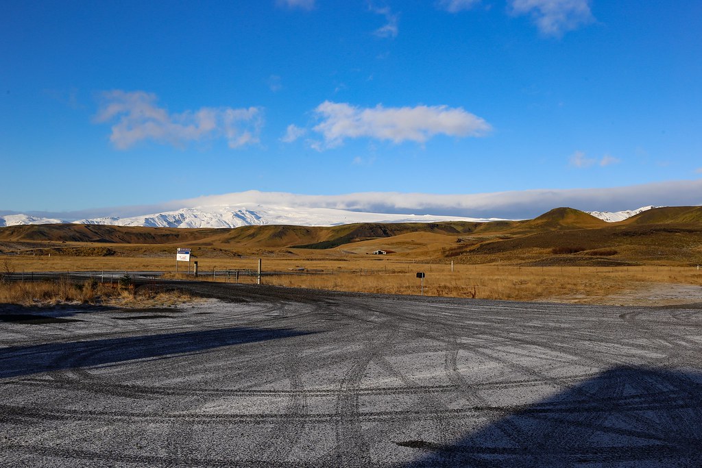 The Little Magpie Guide to Iceland and Hotel Ranga Review