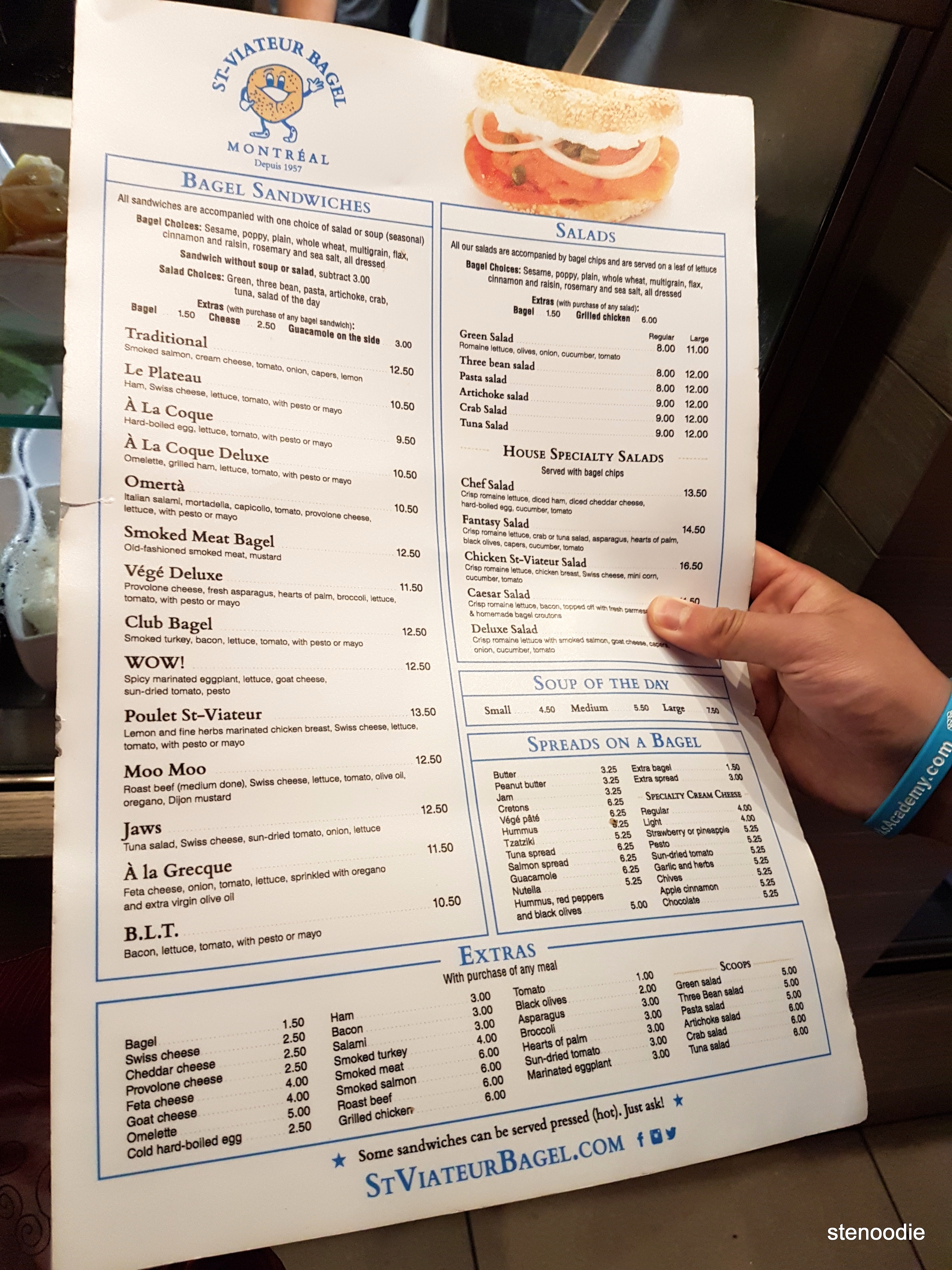 St-Viateur Bagel & Café Mont-Royal menu and prices