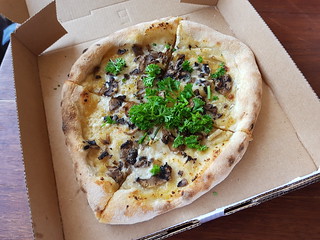 Mushroom Woodfired Pizza at Brisbane Vegan Markets