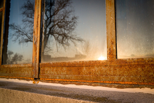iowacity iowa leica leicax2 rust window glass sunrise universityofiowa