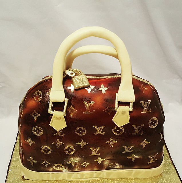 LV Handbag Cake by Tedaweet's Sweets
