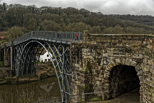 bridge england englishheritage ironbridge riversevern shropshire spring historical nikon