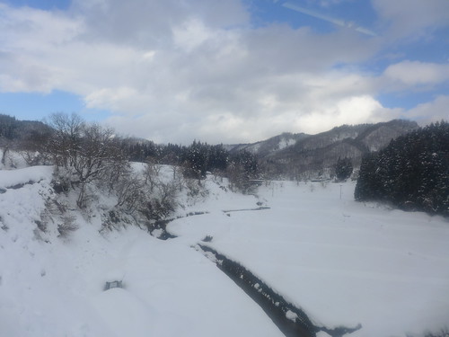 陸羽東線 rikuueastline 車窓 window 雪 snow river water 山形県舟形町 funagatayamagata