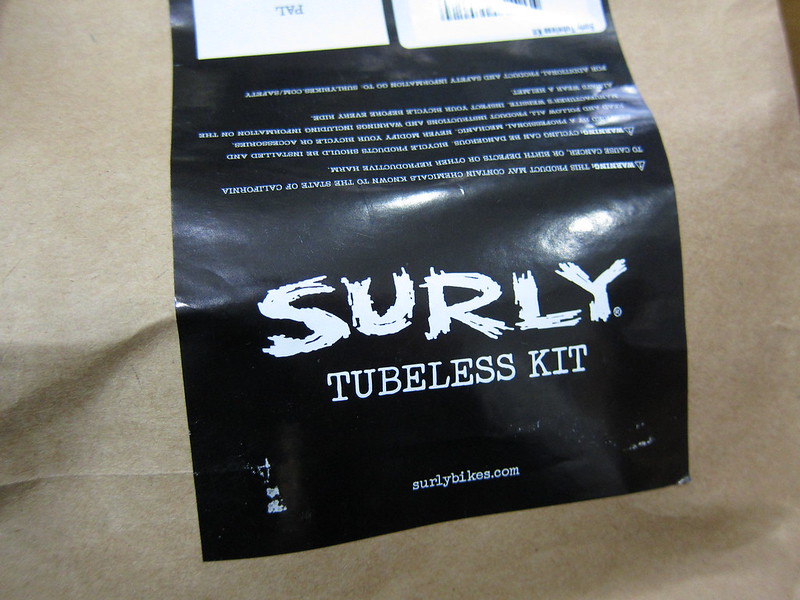 SURLY Tubeless kit 2