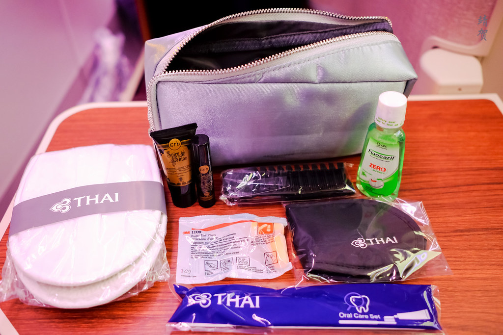 Thai Airways Royal silk Business Class  Thann Amenity Kit Sealed 