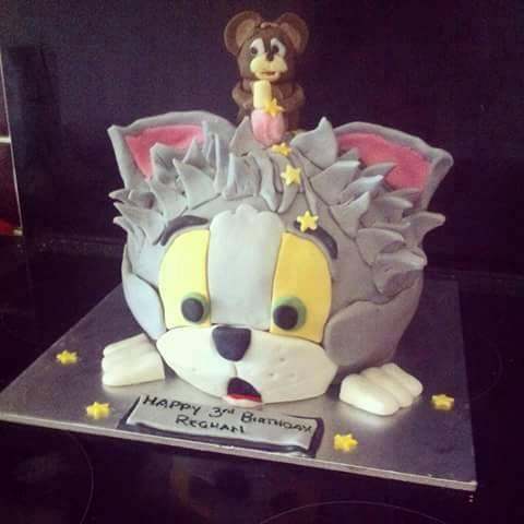 Tom and Jerry Cake by Claire Kennedy