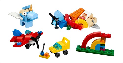 LEGO 10401 Rainbow Fun - Happy! 01