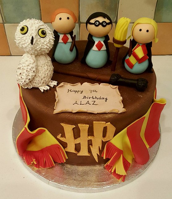HP Themed Cake from Cakes by Ceyda