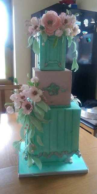 Cake by Geraldine Lindsay of My Sugar Fairy Cakes