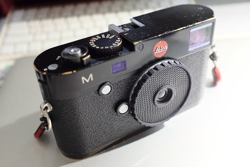 Leica M TYP240+GIZMON Utulens・スキンシール ブラック・リザード