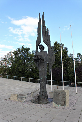 memorial statue with angel