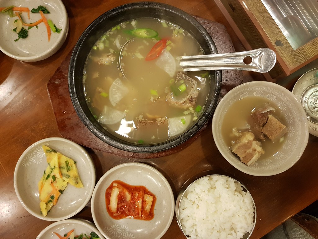 韩式牛肉排骨汤 Galbitang (Korean Short Rib Soup) Set $26.90 @ Oiso Korean Traditional Restaurant & Cafe Damen USJ1