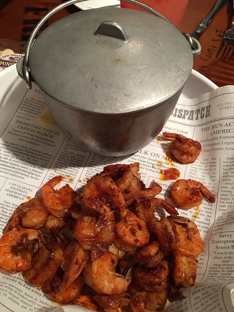 Bubba Gump shrimps and pot