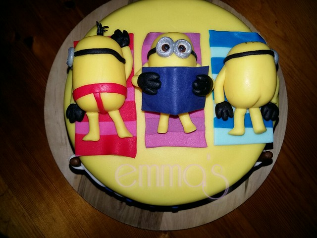 Cute Minion Cake by Ines Gamradt (Emma)