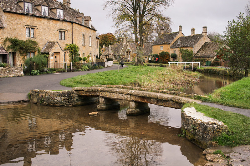 Upper and Lower Slaughter