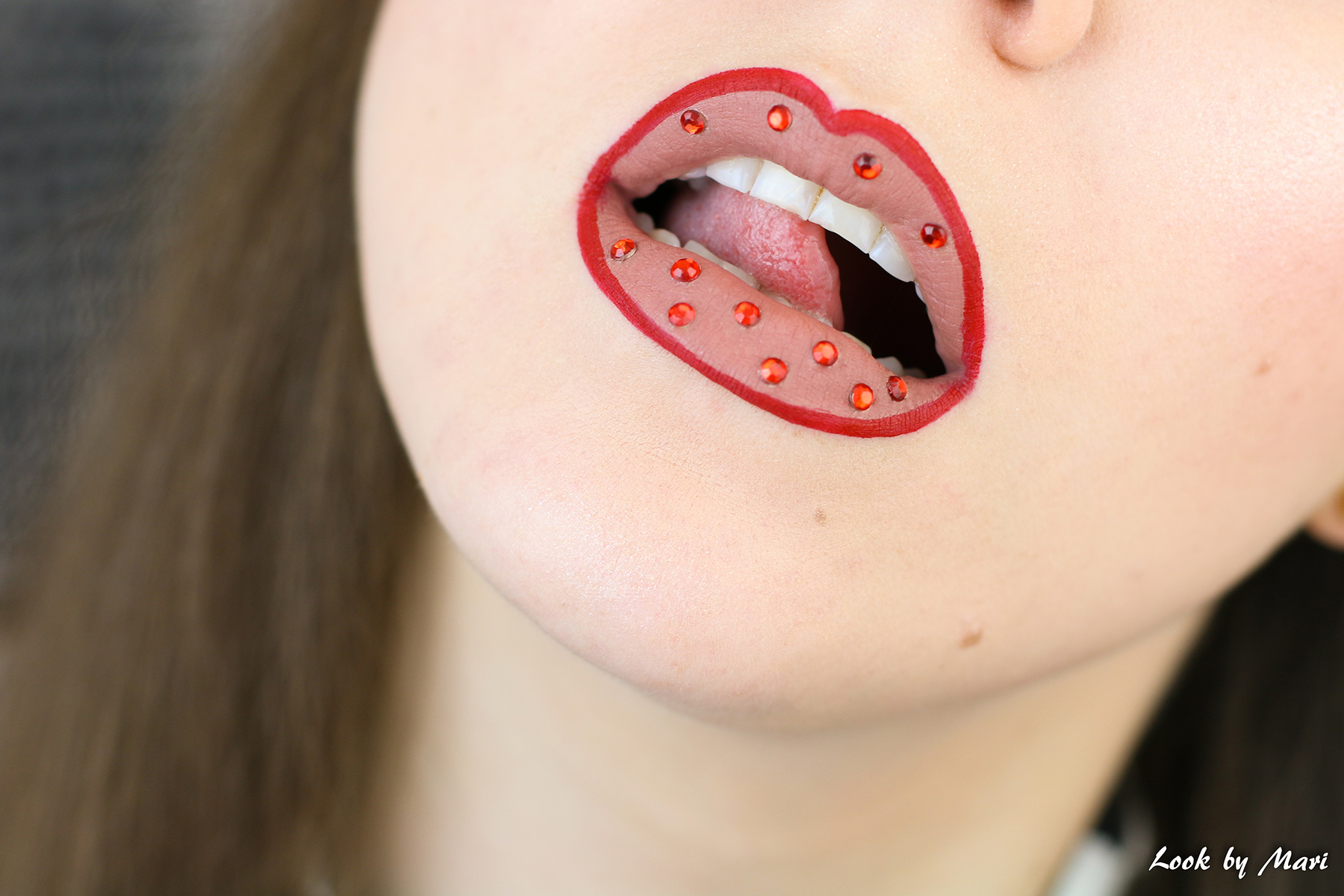 4 jeffree star velour liquid lipstick review celebrity skin