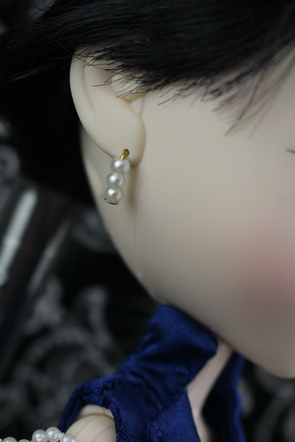 Close up of earrings!